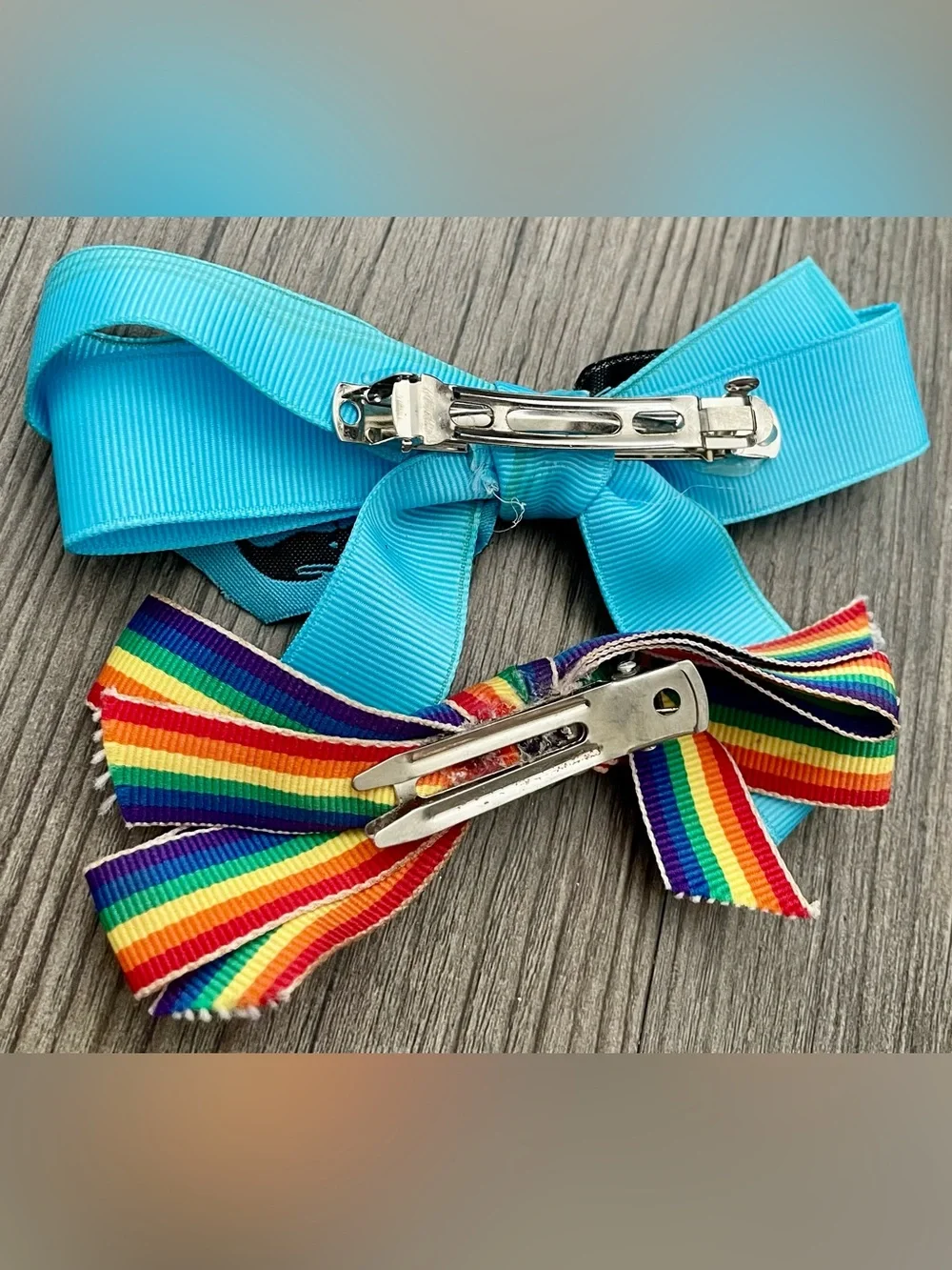 🌈 Bundle of 2 Clip-in Hair Bows 🌈